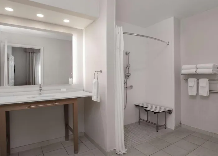 Homewood By Hilton Hotel 3*