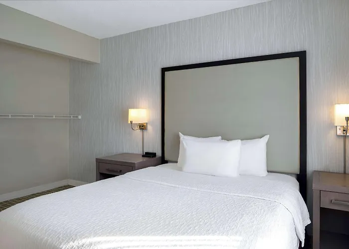 Homewood By Hilton 3*